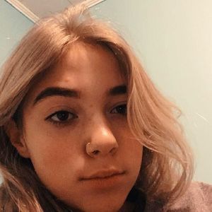 Meet your Posher, Melina